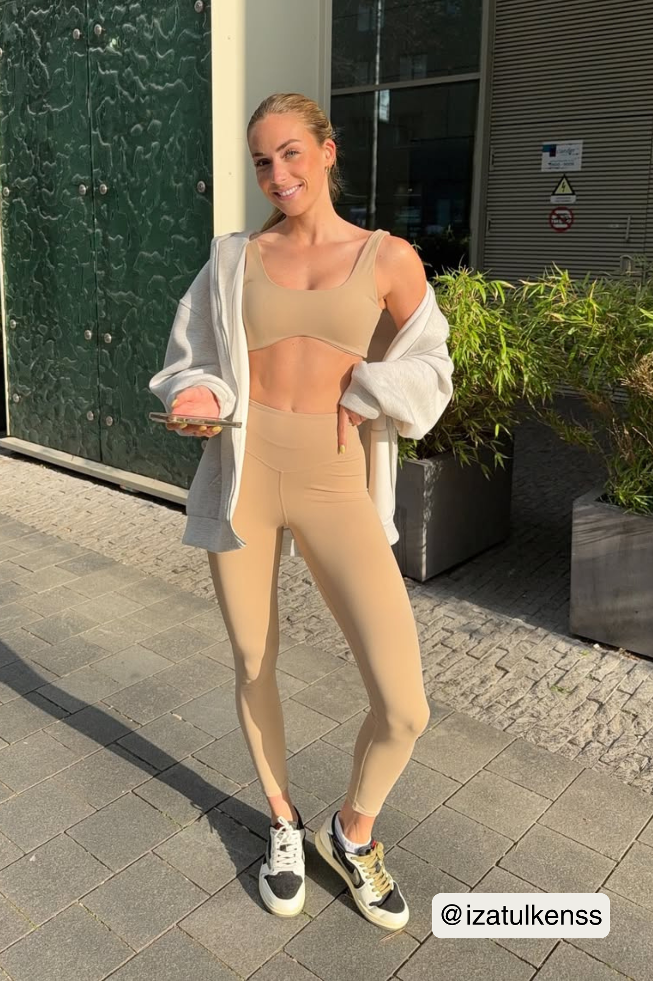 Essential top | Beige